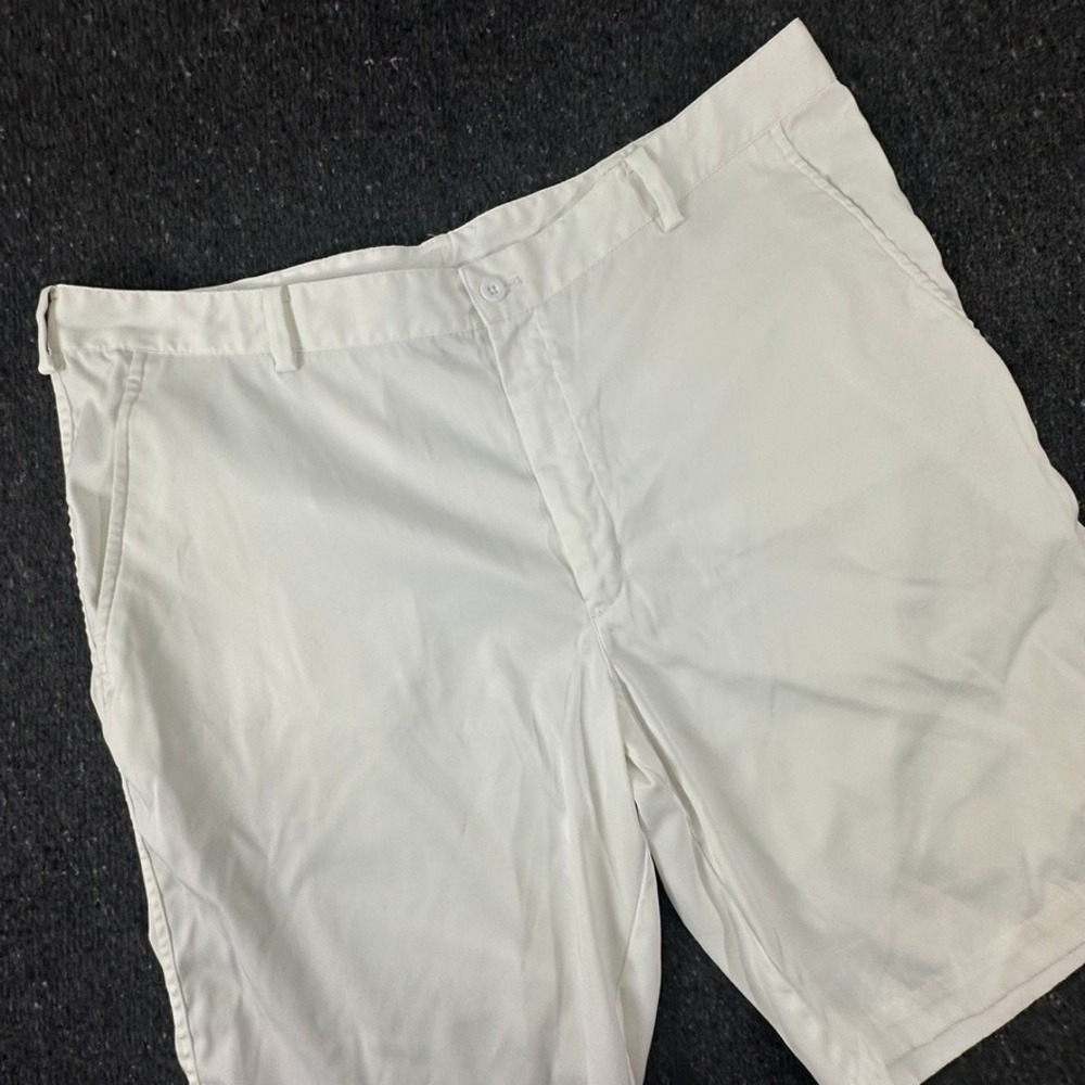 Nike Golf Shorts Mens Size 38 Dri-FIT‎ White Performance 351808-100 Golf casual